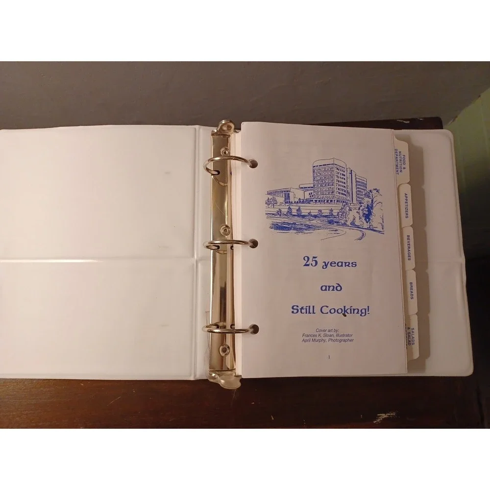 Vintage UConn Health Center Cookbook 25 Years and Still‎ Cooking 1994 Binder 90s